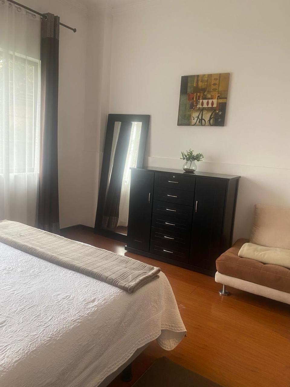 Hospedaje En Quito Norte, Apartamento & Suite Independientes 外观 照片