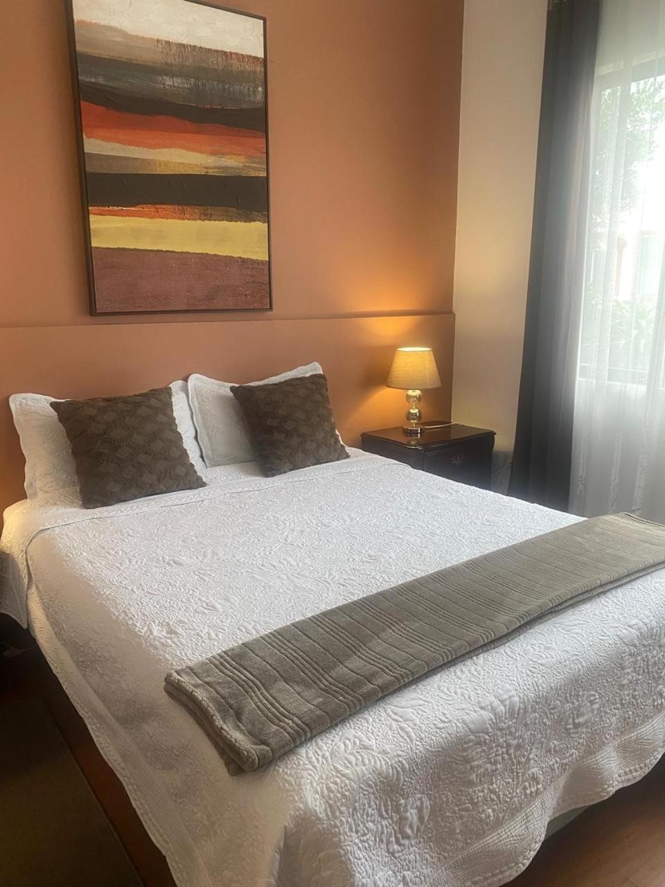 Hospedaje En Quito Norte, Apartamento & Suite Independientes 外观 照片